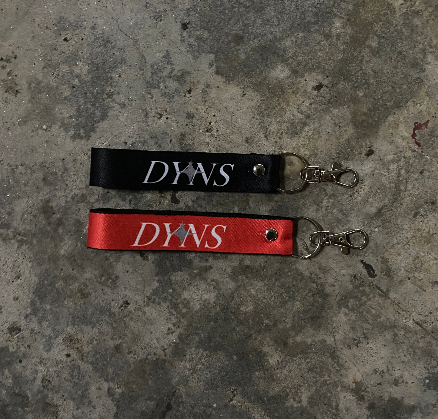 DYNS NEW ERA KEYCHAIN V1