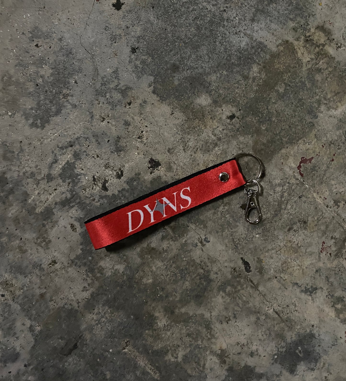 DYNS NEW ERA KEYCHAIN V1